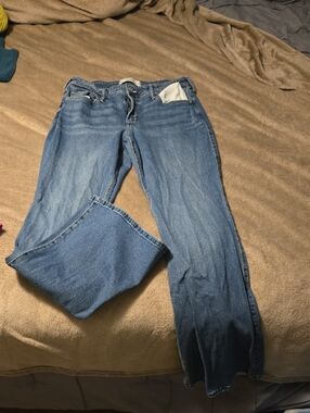 Hollister Women's HighriseMedium Blue Flare Jeans 12L